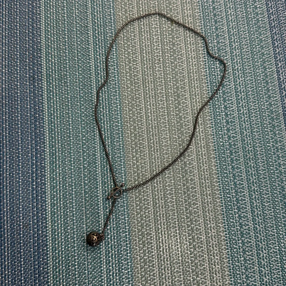 Silver Ball Toggle Necklace - Picture 1 of 3